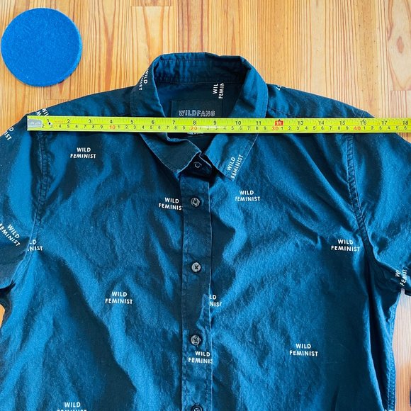 Wildfang Black Wild Feminist Short Sleeve Button Down Shirt Size S - Picture 5 of 11